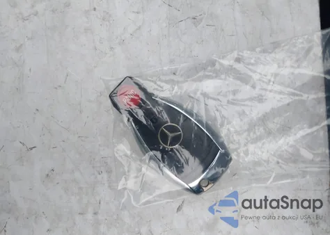 2009 Mercedes-Benz C 63 Amg z USA, uszkodzony, nr VIN WDDGF77XX9F307085